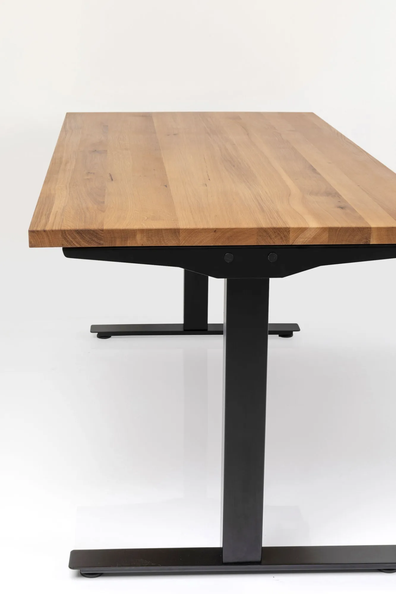 Fashion KARE Design Biurko z elek. regulacją wysokości Jackie 160x80 cm dąb - KARE