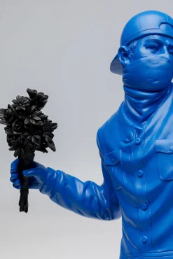 New KARE Design Dekoracja stojąca niebieska sztuka uliczna 42x67 cm - KARE