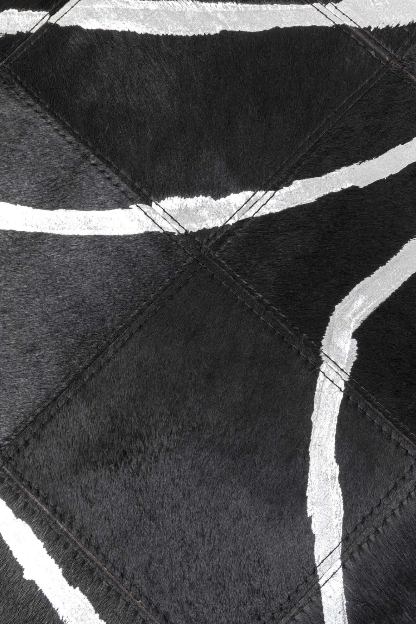 Sale KARE Design Dywan Art Faces 170x240 cm - skóra naturalna - KARE