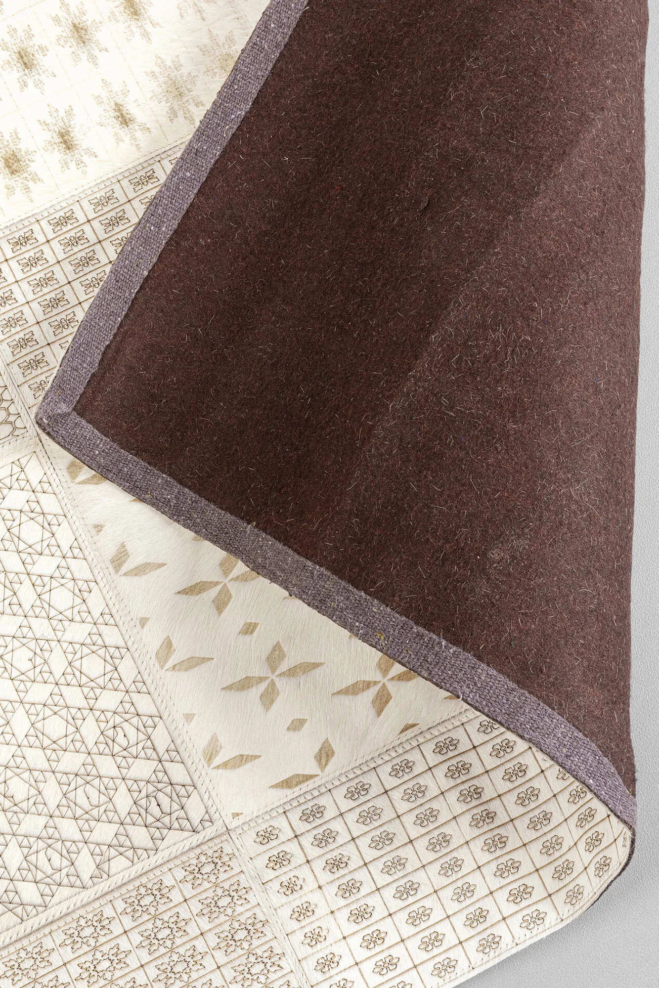 Best KARE Design Dywan do salonu w kolorze kremowym skóra naturalna 170x240 cm - KARE