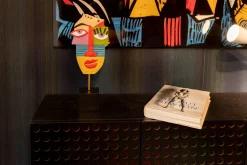 Outlet KARE Design Figurka dekoracyjna Abstract Face 21x52 cm kolorowa - KARE