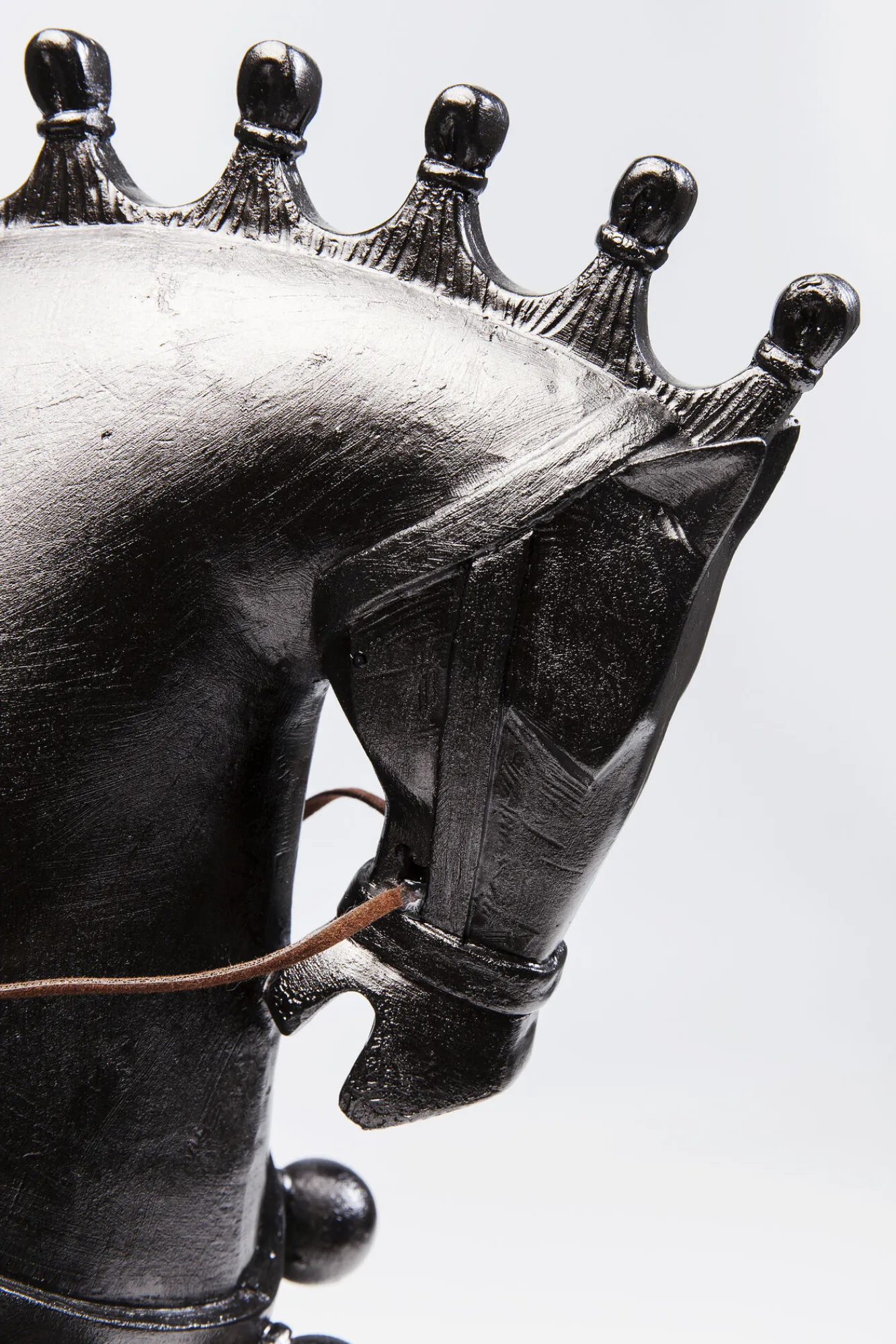 Discount KARE Design Figurka dekoracyjna Black Knight 55x72 cm - KARE