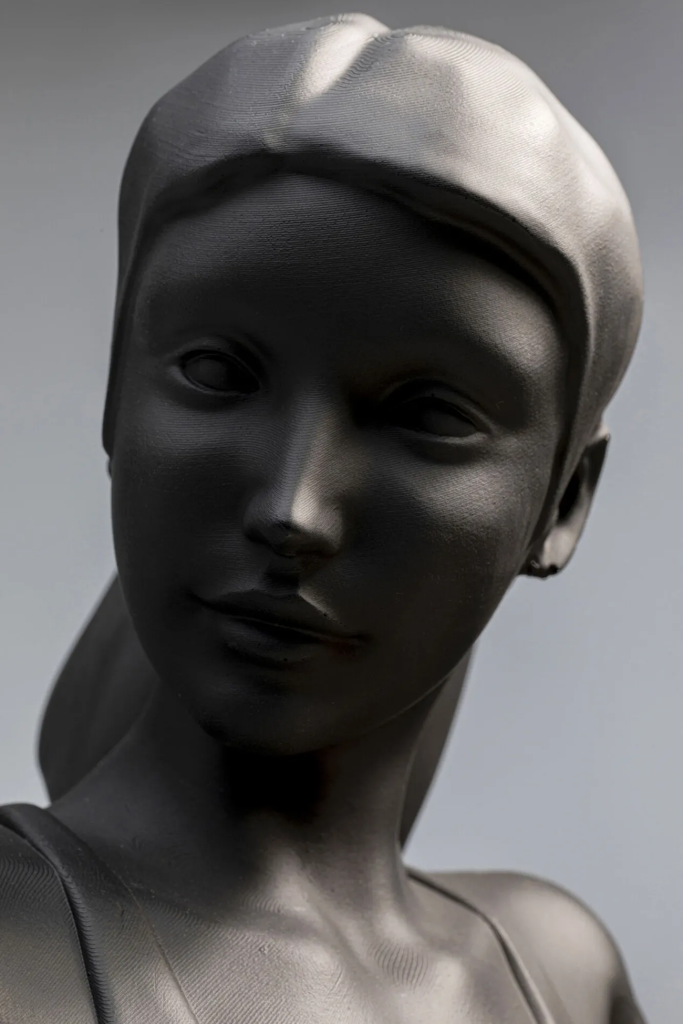 Outlet KARE Design Figurka dekoracyjna bokser złoto-czarna 25x40 cm - KARE