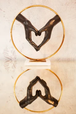 New KARE Design Figurka dekoracyjna Elements Heart Hand 32x34 cm fioletowo-złota - KARE