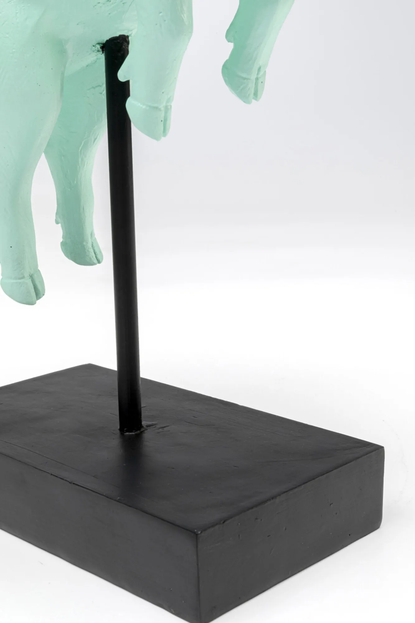 Fashion KARE Design Figurka dekoracyjna Flying Pig turkusowa 29cm - KARE