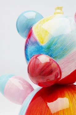 Outlet KARE Design Figurka dekoracyjna kolorowy miś 32x36 cm ręcznie malowana - KARE