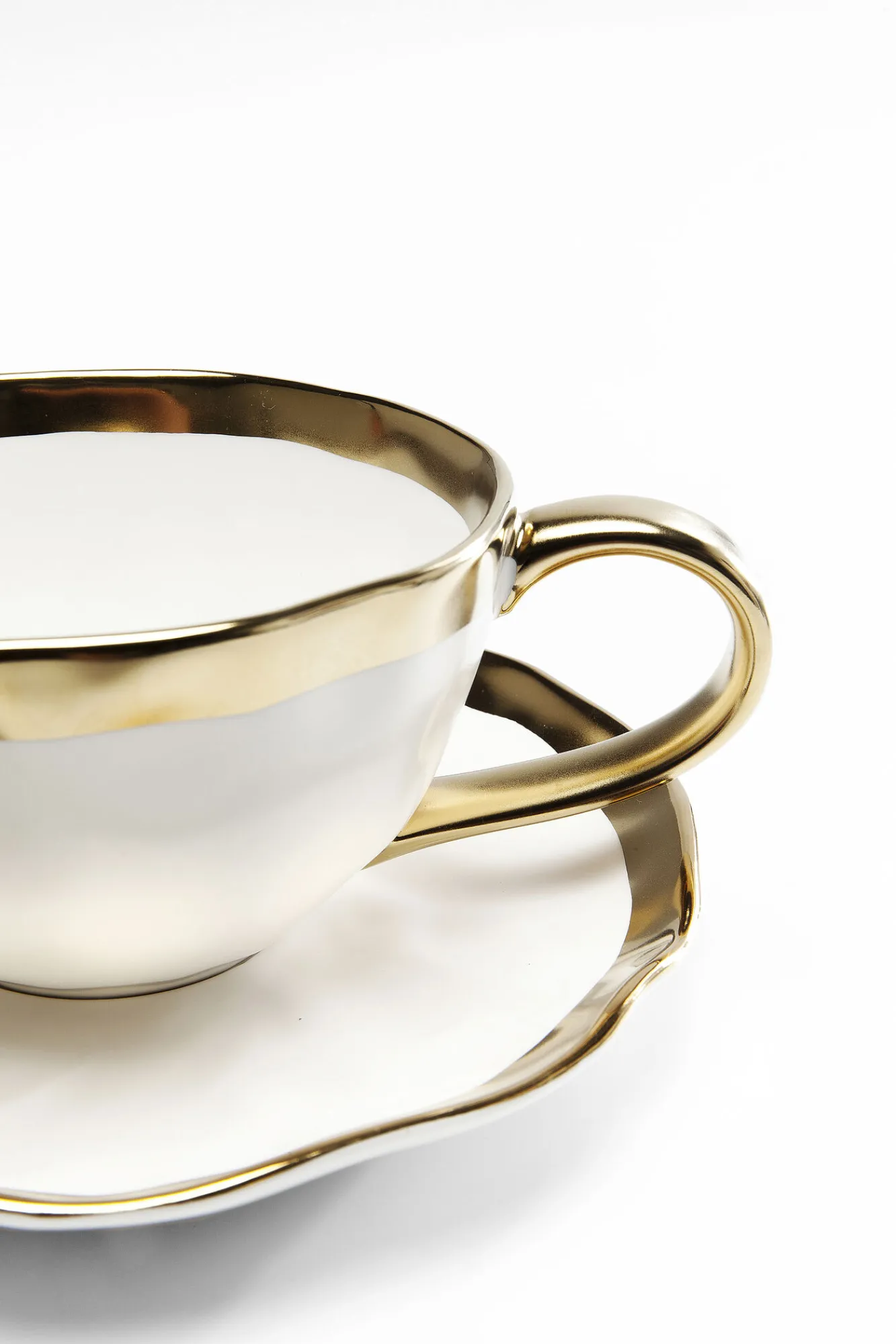 Online KARE Design Filiżanka ze spodkiem Bell 11x15 cm biało-złota - KARE