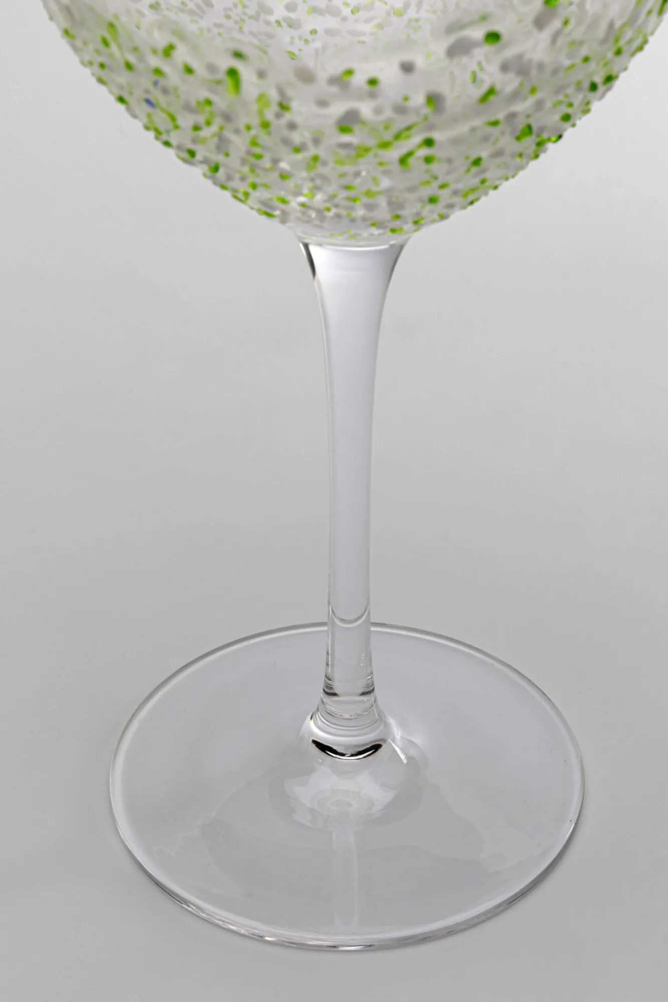 Clearance KARE Design Kieliszek do wina Confetti zielony 24cm - KARE