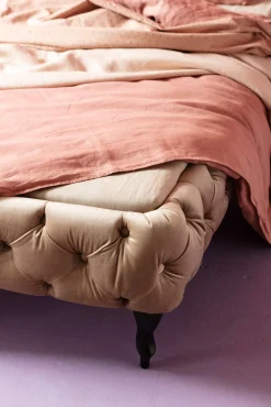 Best KARE Design Łóżko Desire Velvet 180x200 cm ecru - KARE