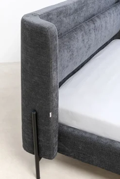 Outlet KARE Design Łóżko podwójne tapicerowane szare nogi czarne stalowe 180x200 cm - KARE