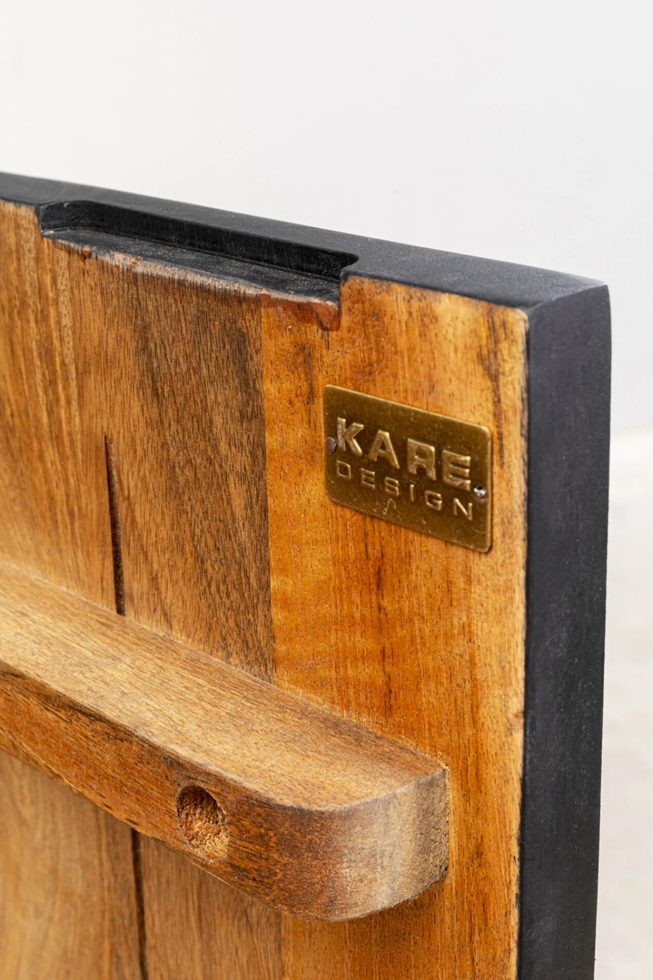 Clearance KARE Design Komoda do salonu 3-drzwiowa czarno-naturalna drewno i fornir 160x75 cm - KARE