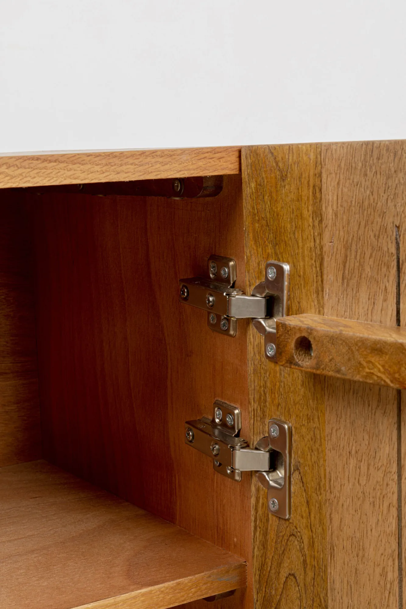 Best KARE Design Komoda 3-drzwiowa do salonu drewno mango ręczne wykonanie 160x75 cm - KARE