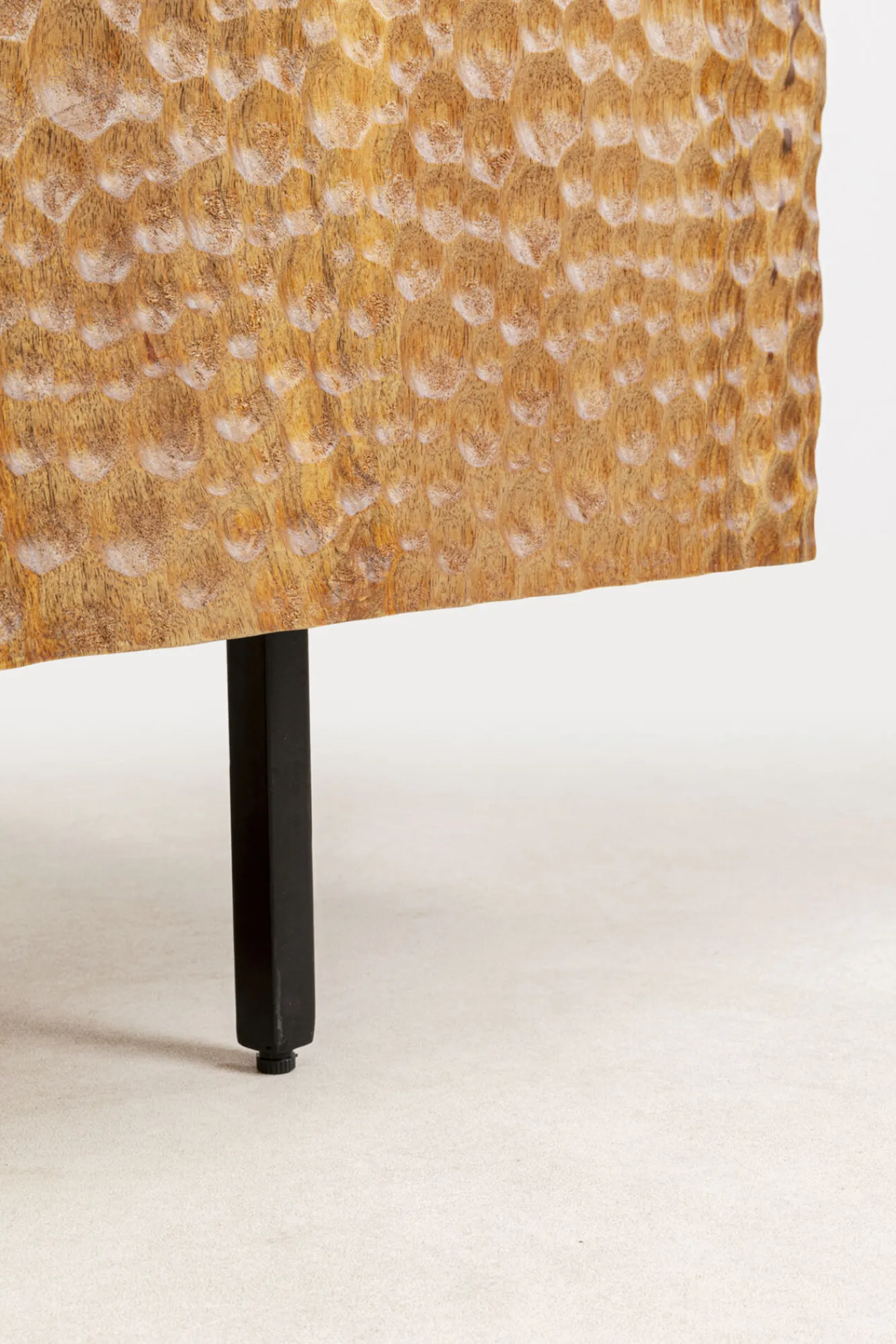 Best KARE Design Komoda 3-drzwiowa do salonu drewno mango ręczne wykonanie 160x75 cm - KARE