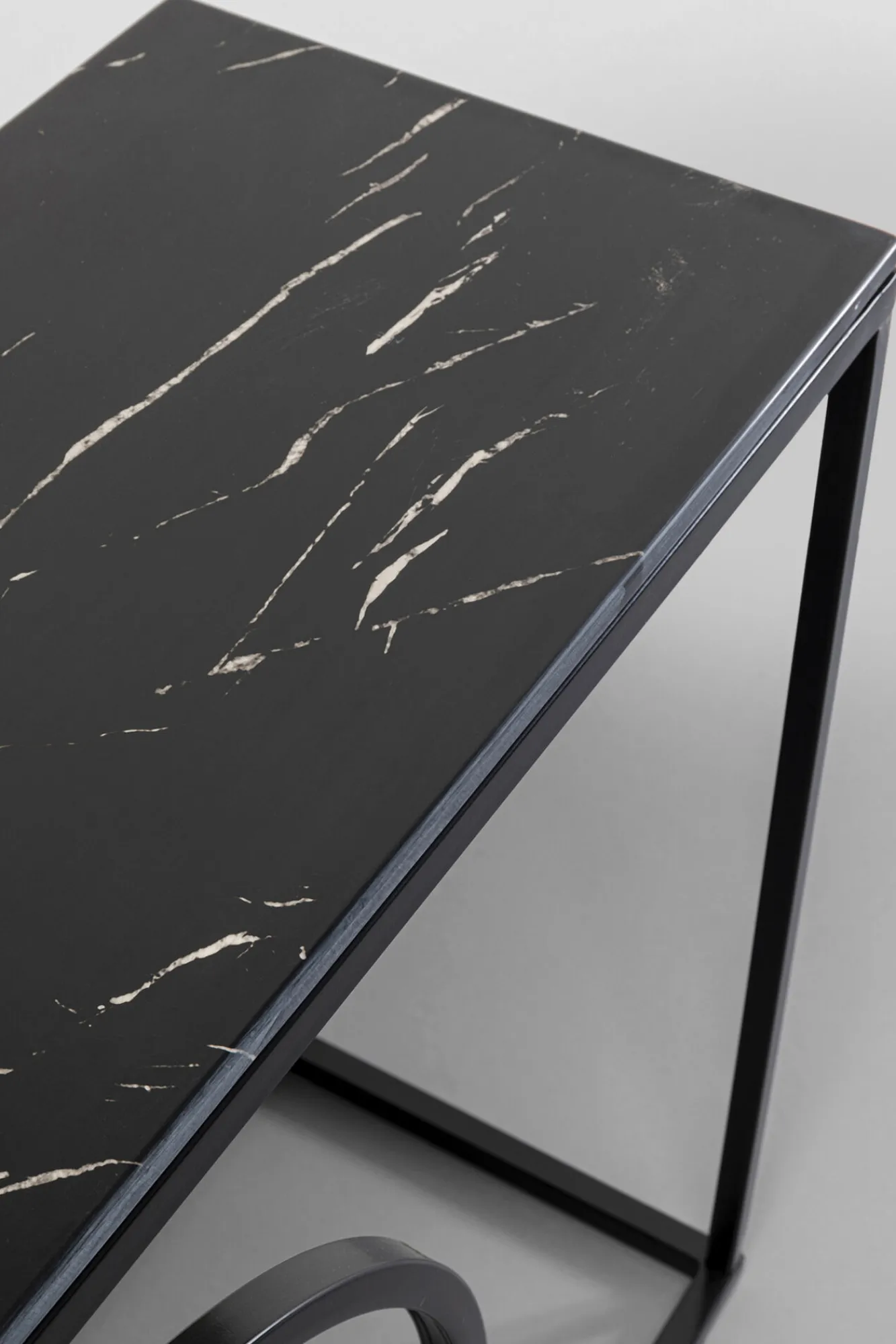 Discount KARE Design Konsola Miami Loft 120x35 cm czarna - blat marmur - KARE