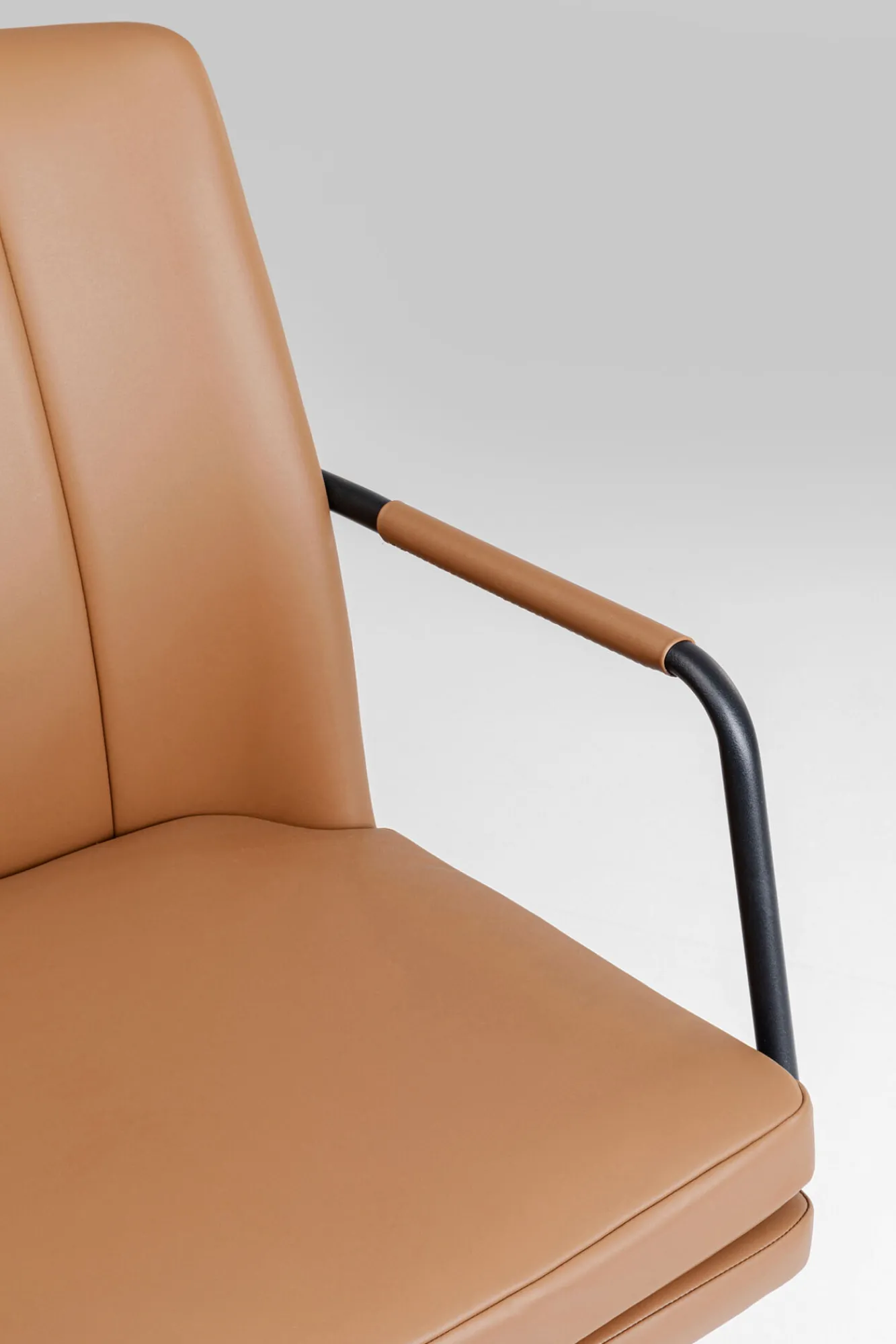 Fashion KARE Design Krzesło biurowe brązowa ekoskóra stal czarna 59x97 cm - KARE