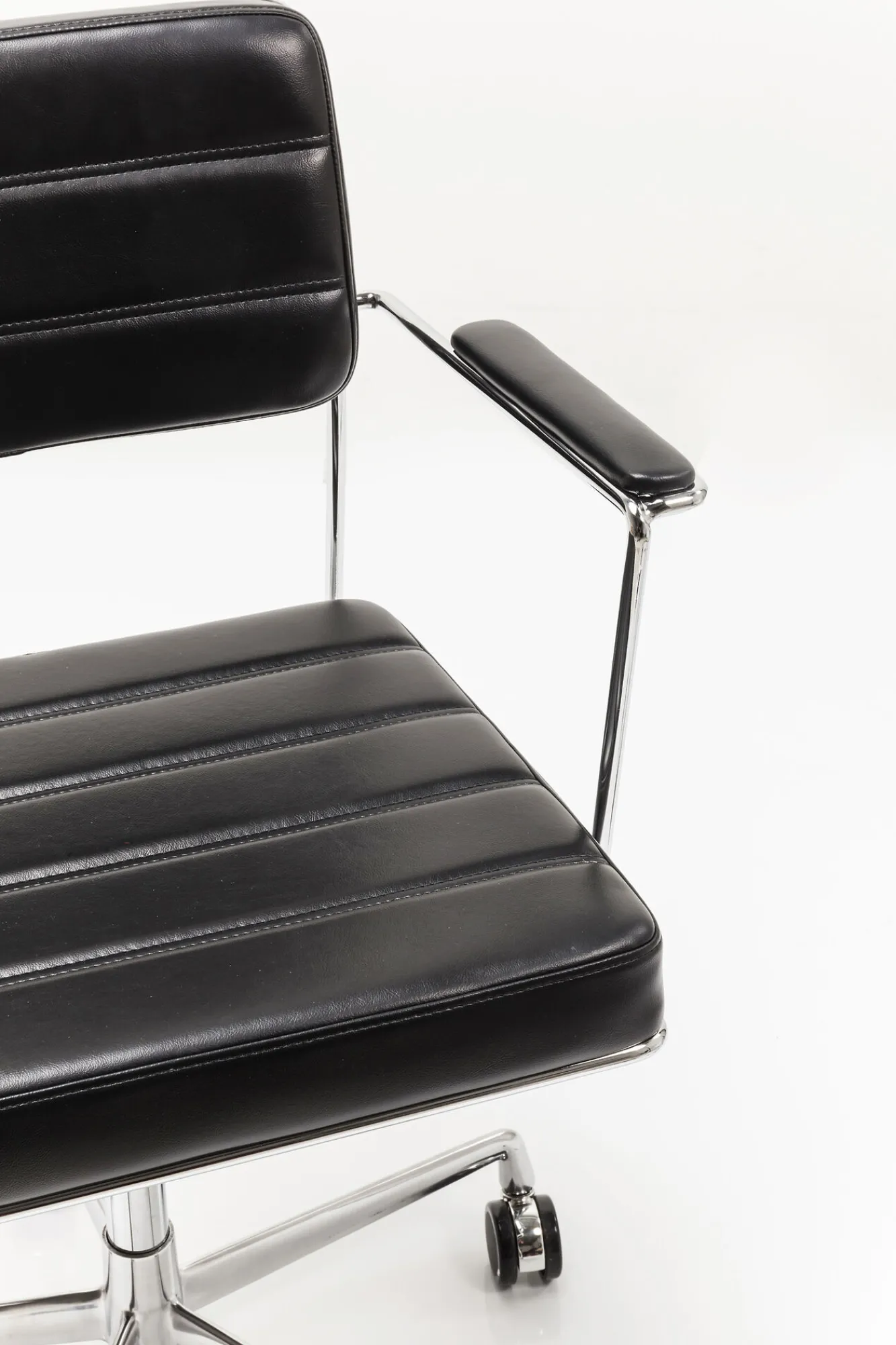 Clearance KARE Design Krzesło biurowe Dottore 44x78 cm czarne ekoskóra - KARE