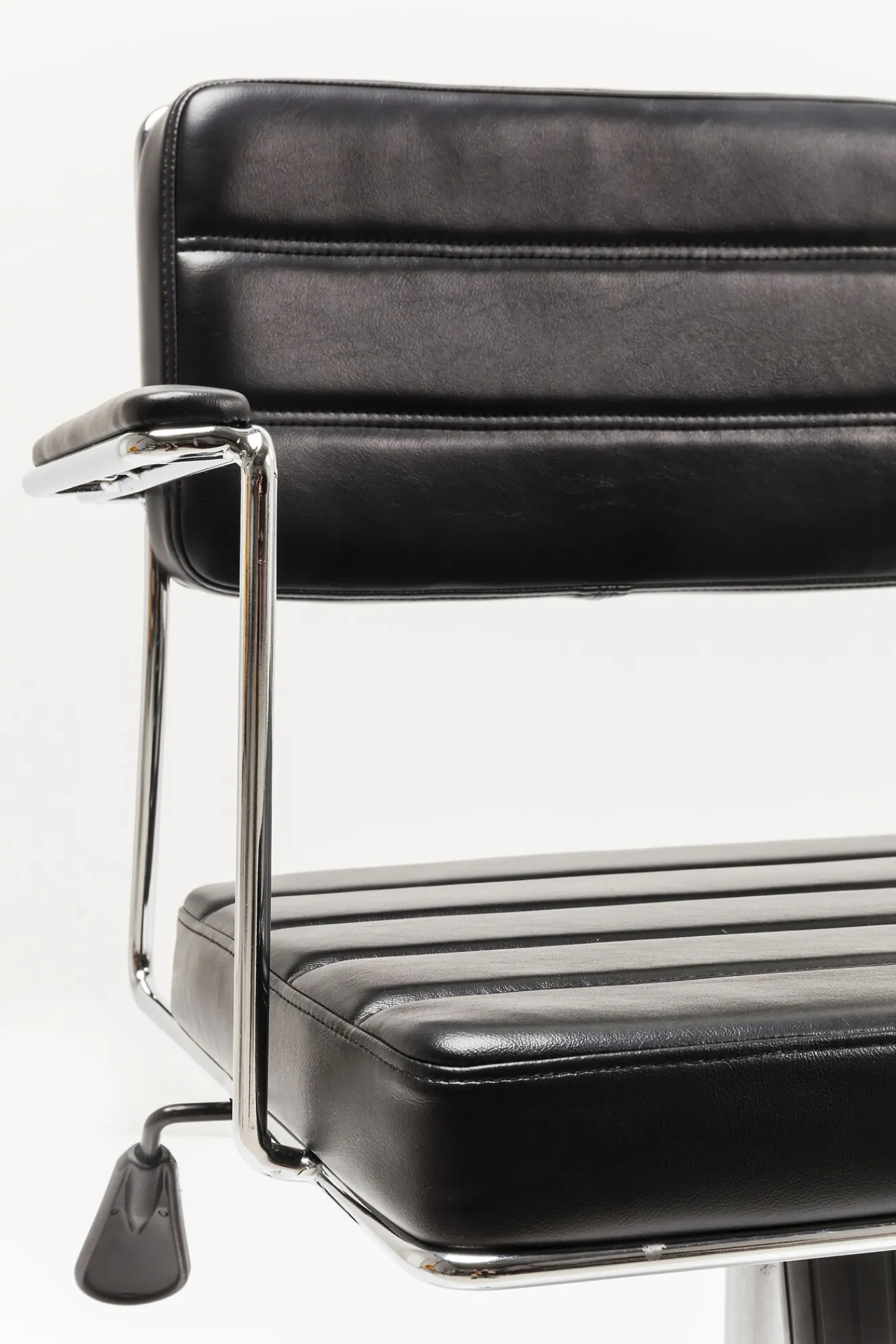 Clearance KARE Design Krzesło biurowe Dottore 44x78 cm czarne ekoskóra - KARE