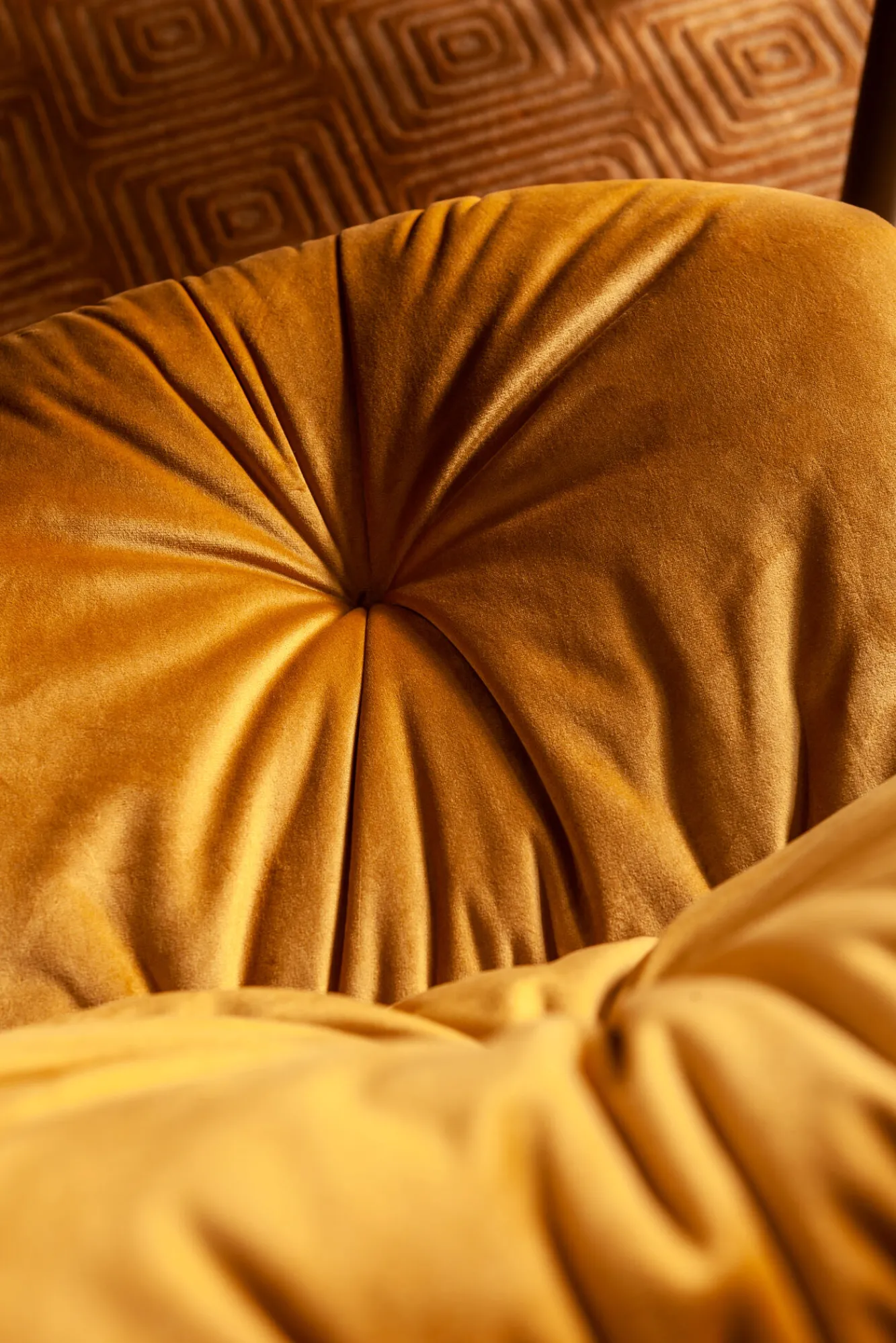 Hot KARE Design Krzesło Mila 51x88 cm żółte - KARE