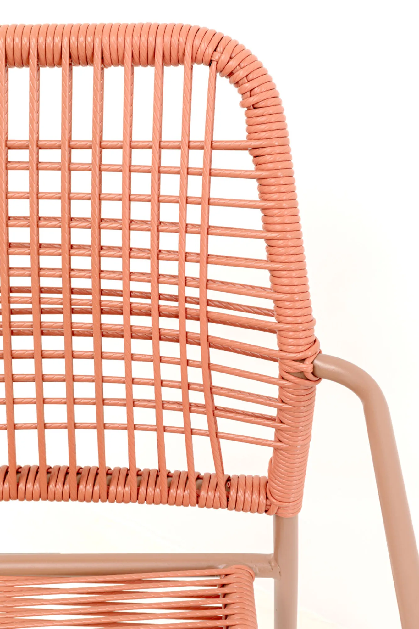 Fashion KARE Design Krzesło ogrodowe z podłokietnikami w kolorze czerwonym ażurowe 54x85 cm - KARE