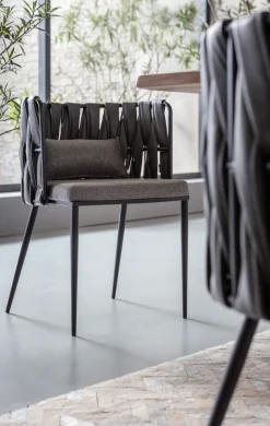 Clearance KARE Design Krzesło z podłokietnikami Cheerio 55x75 cm szare - KARE