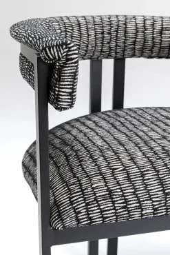 Outlet KARE Design Krzesło z podłokietnikami Paris S&P 58x71 cm czarno-białe - KARE