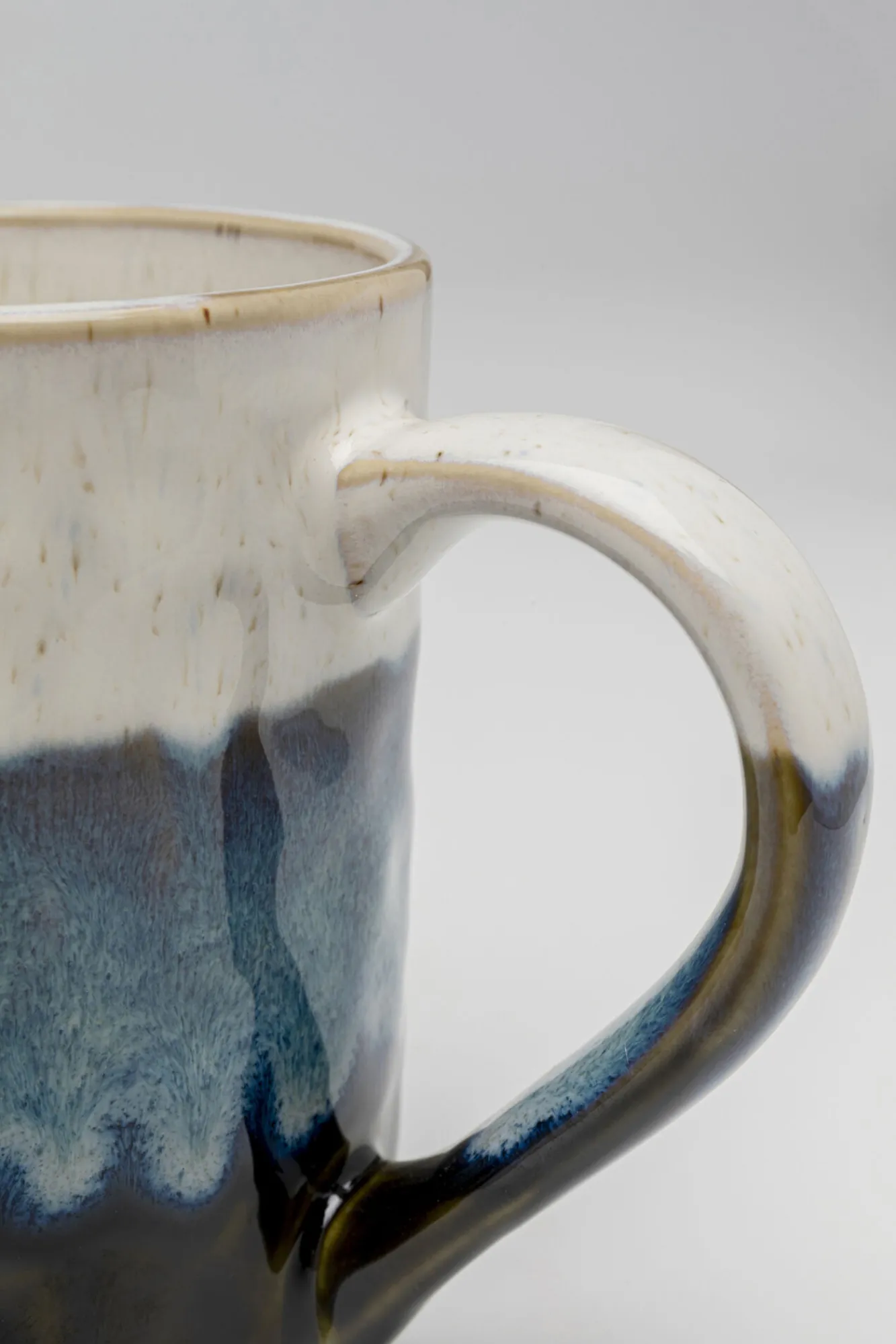 Clearance KARE Design Kubek z uchem kamionka 350 ml dół zielony - KARE