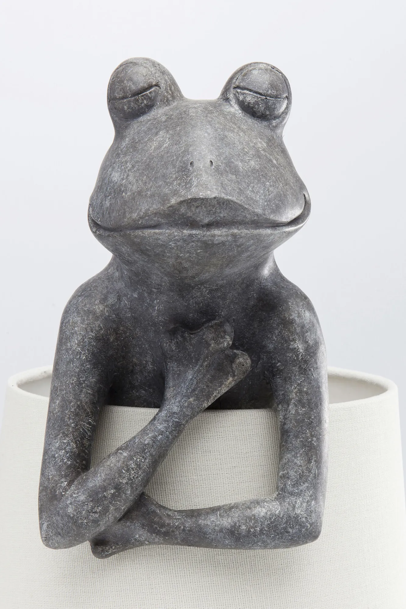 Outlet KARE Design Lampa stołowa Animal Frog 23x58 cm szara - KARE