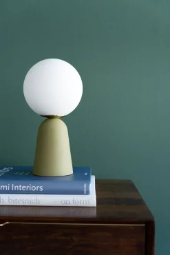 Online KARE Design Lampa stołowa zielona klosz szklana kula Ø16x31 cm - KARE