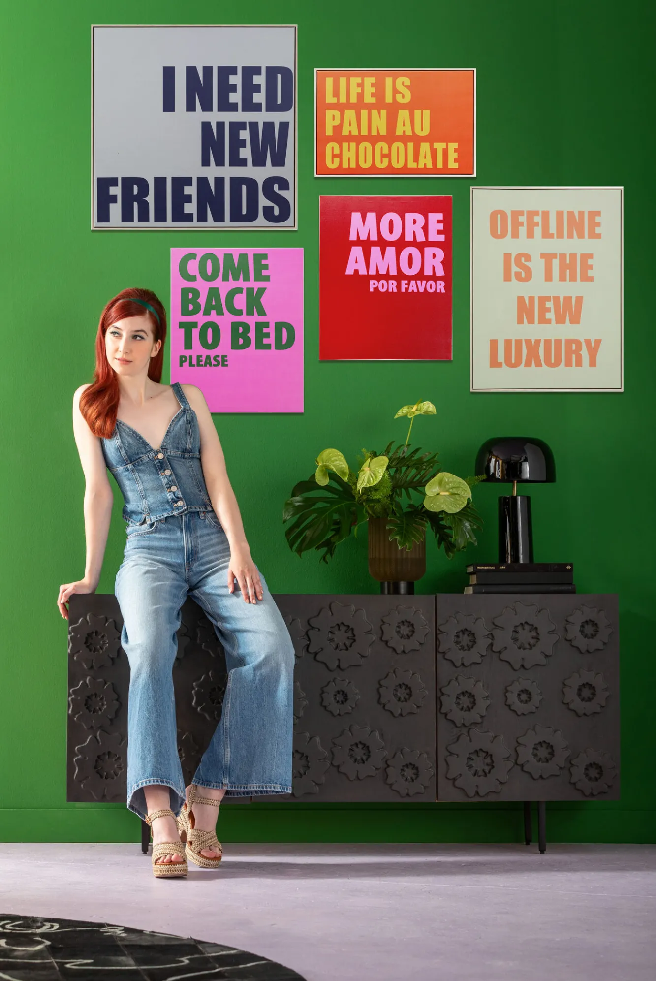 Discount KARE Design Obraz czerwony z różowym napisem More Amor Por Favor 40x50 cm - KARE