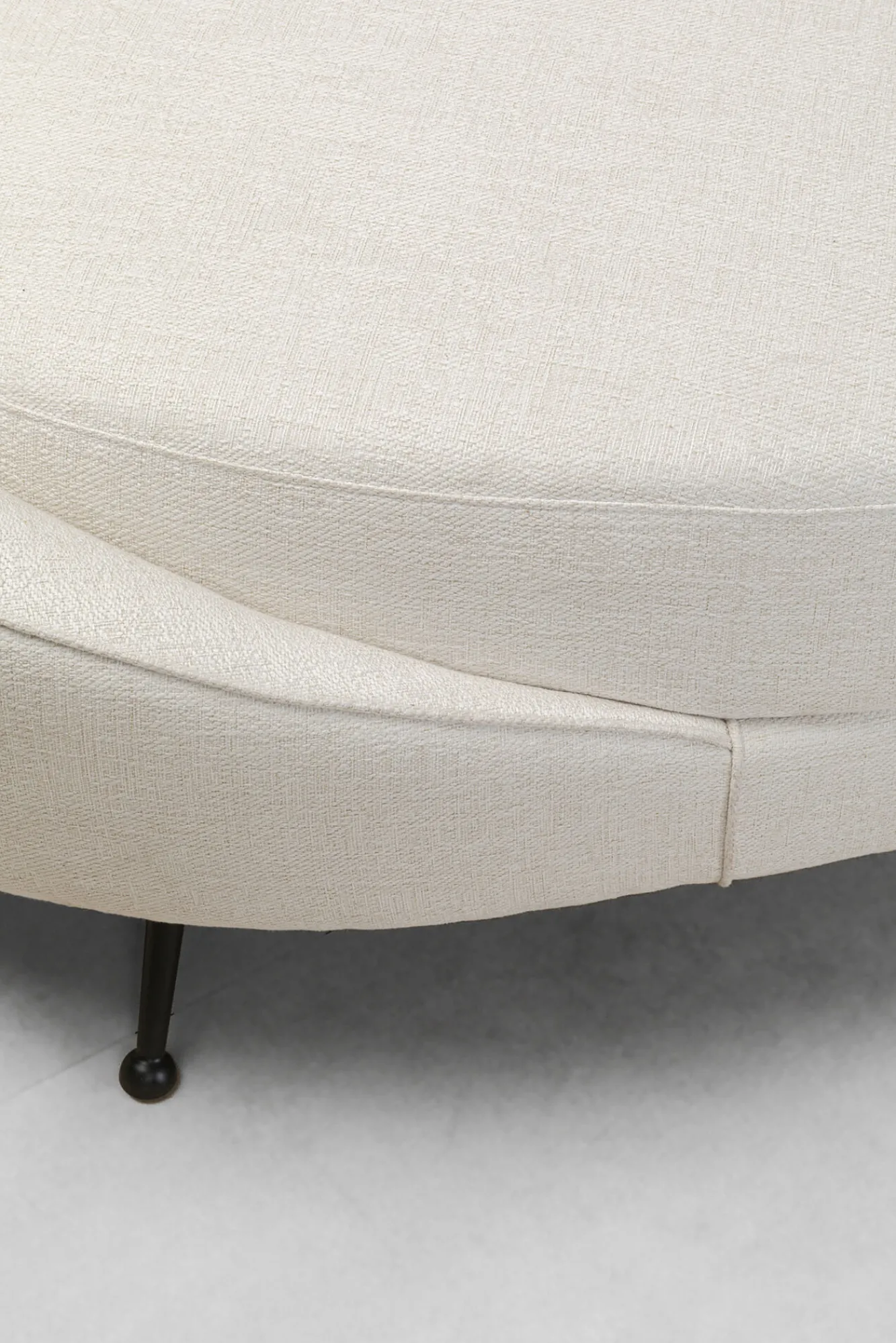 Best KARE Design Sofa duża do salonu offwhite nogi czarne stalowe 270 cm - KARE