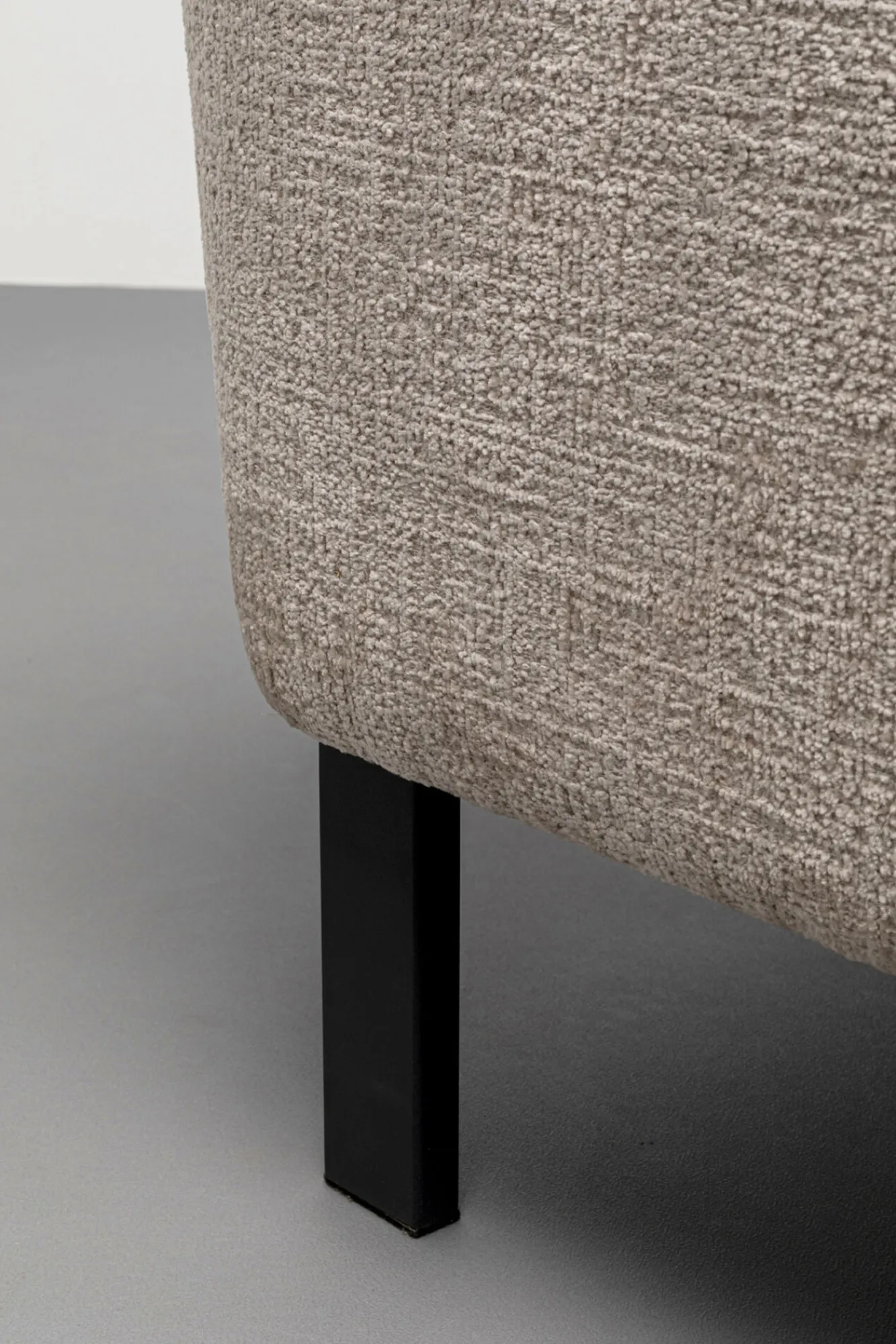 Outlet KARE Design Sofa 2-osobowa beżowa tkanina szenilowa nogi czarne 178 cm - KARE