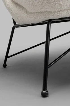 Outlet KARE Design Sofa 2-osobowa biała boucle nogi czarne stalowe 139 cm - KARE