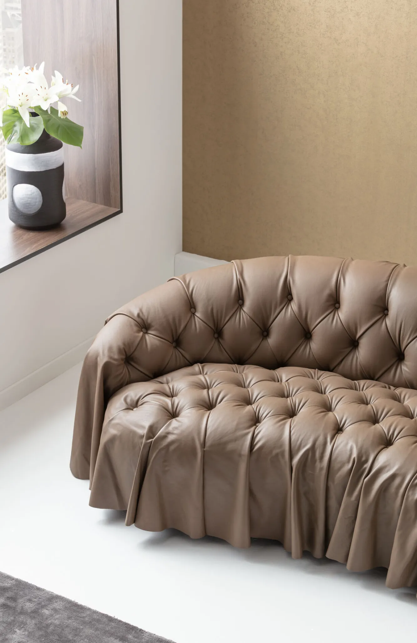 Outlet KARE Design Sofa 3-osobowa pikowana brązowa skóra semianilinowa 226 cm - KARE