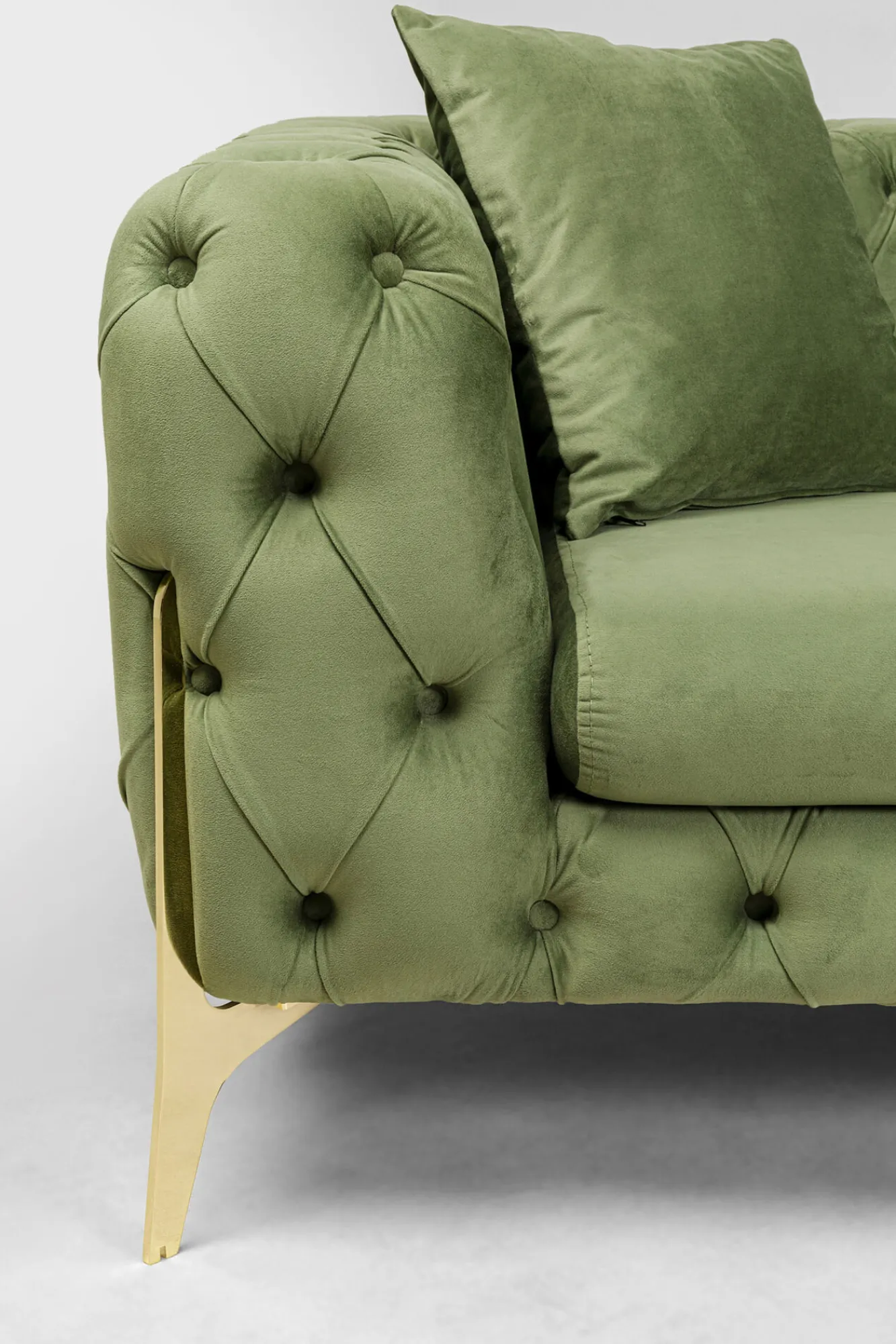 Outlet KARE Design Sofa 3-osobowa welurowa pikowana zielona glamour 240 cm nogi złote - KARE