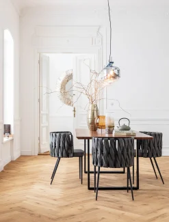 Discount KARE Design Stół z naturalnym drewnianym blatem z drewna akacji i  czarnymi metalowymi nogami 200x100 cm - KARE