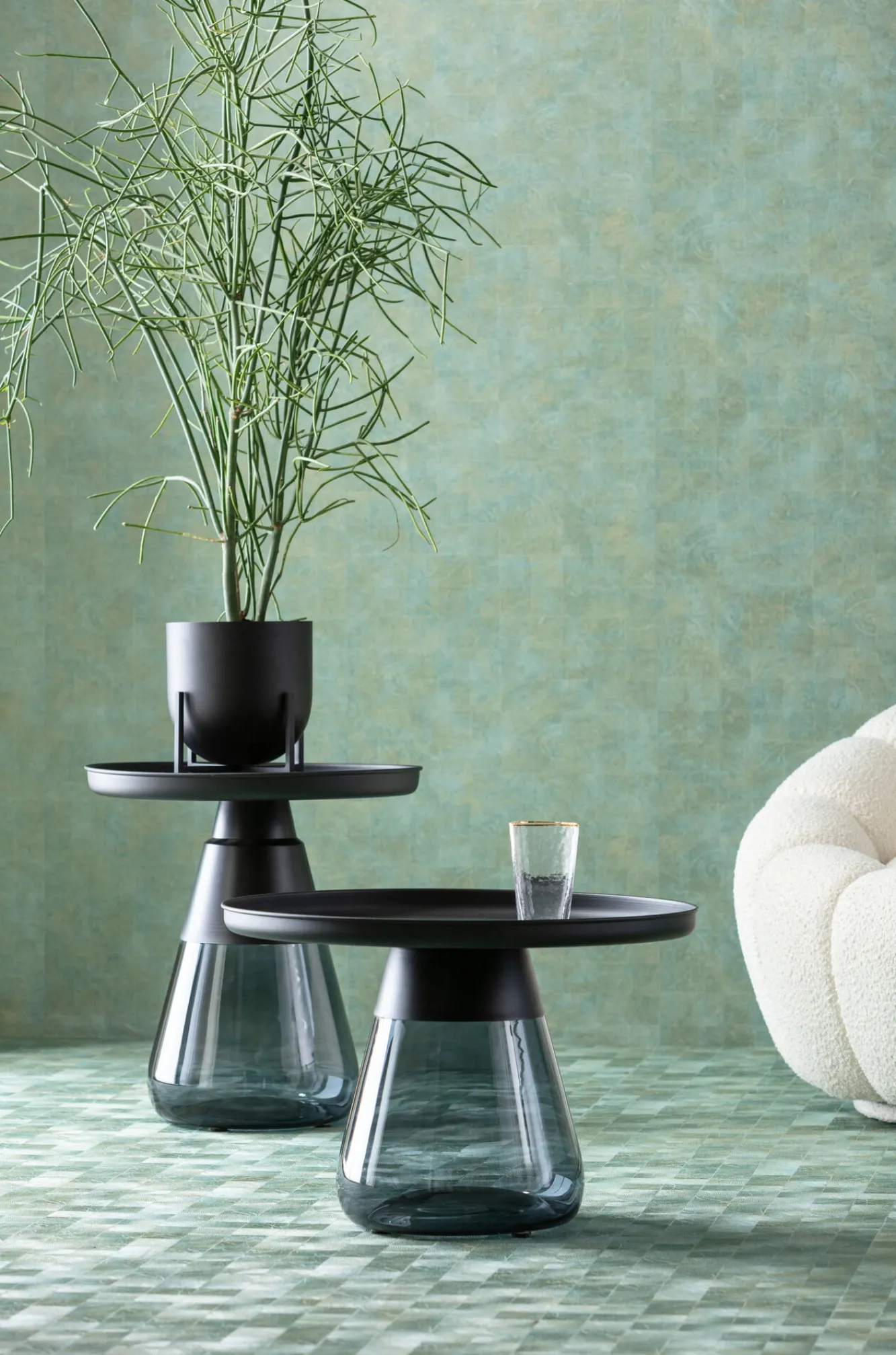 Online KARE Design Stolik kawowy okrągły stal czarna i szkło przydymione Ø60 cm - KARE