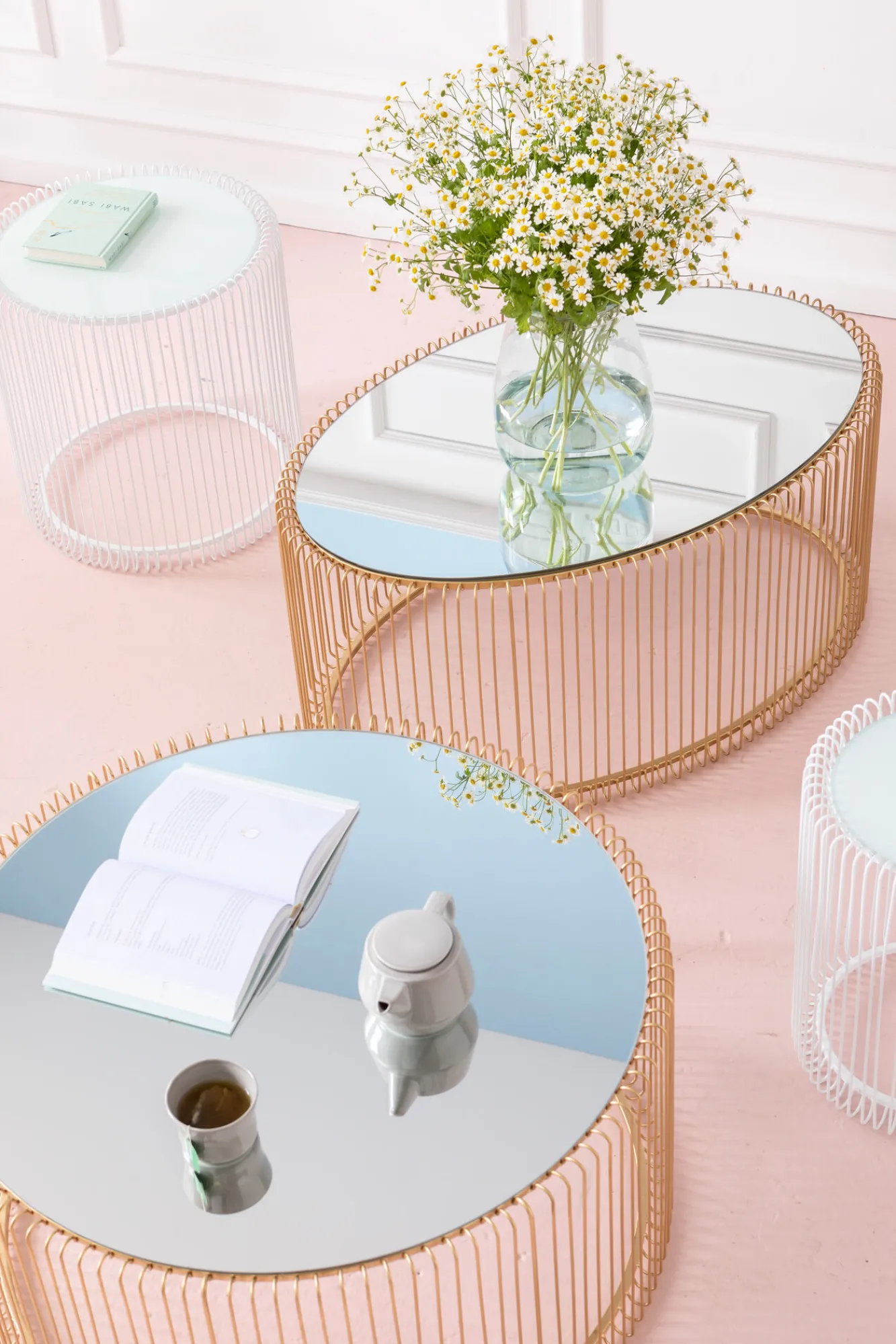 Hot KARE Design Stolik kawowy Wire Uno 90x60 cm mosiężny - KARE