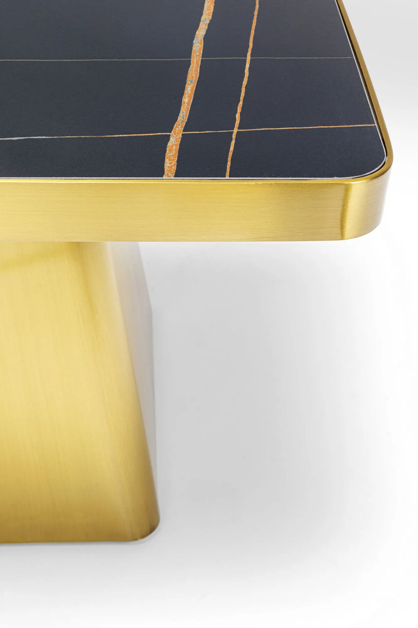 Online KARE Design Stolik kawowy z marmurowym blatem i złotą podstawą 80x80 cm - KARE