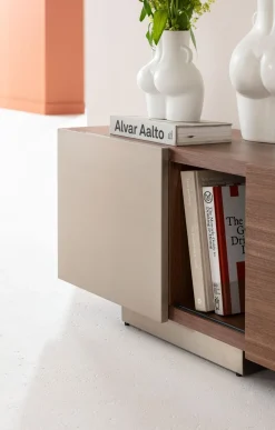 Clearance KARE Design Szafka RTV brązowa fornirowana 2 szuflady i drzwi przesuwne 200x42 cm - KARE