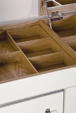 Best KARE Design Toaletka Diva 138x80 cm biała - KARE