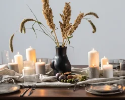 New KARE Design Wazon czarny z motywem ludzkiego ciała ceramiczny 16x22 cm - KARE