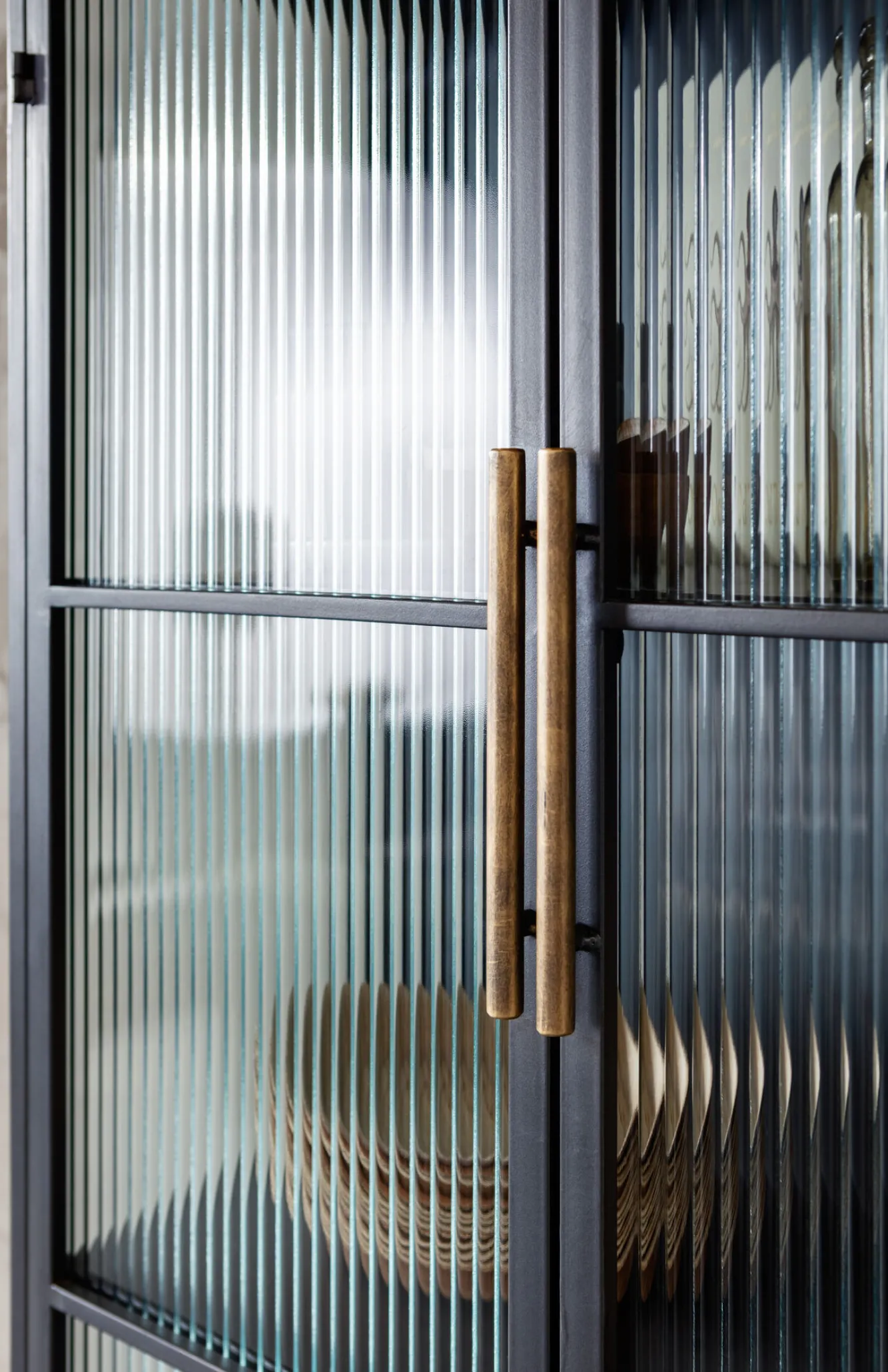 Clearance KARE Design Witryna La Gomera 72x182 cm grafitowa - KARE