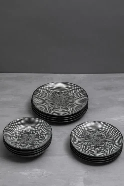 Hot KARE Design Zastawa stołowa Tokyo 12 el. czarno-biała - KARE