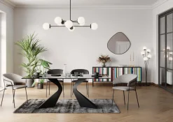 Outlet KARE Design Zestaw dwóch krzeseł beżowe nogi czarne 57x78 cm - KARE