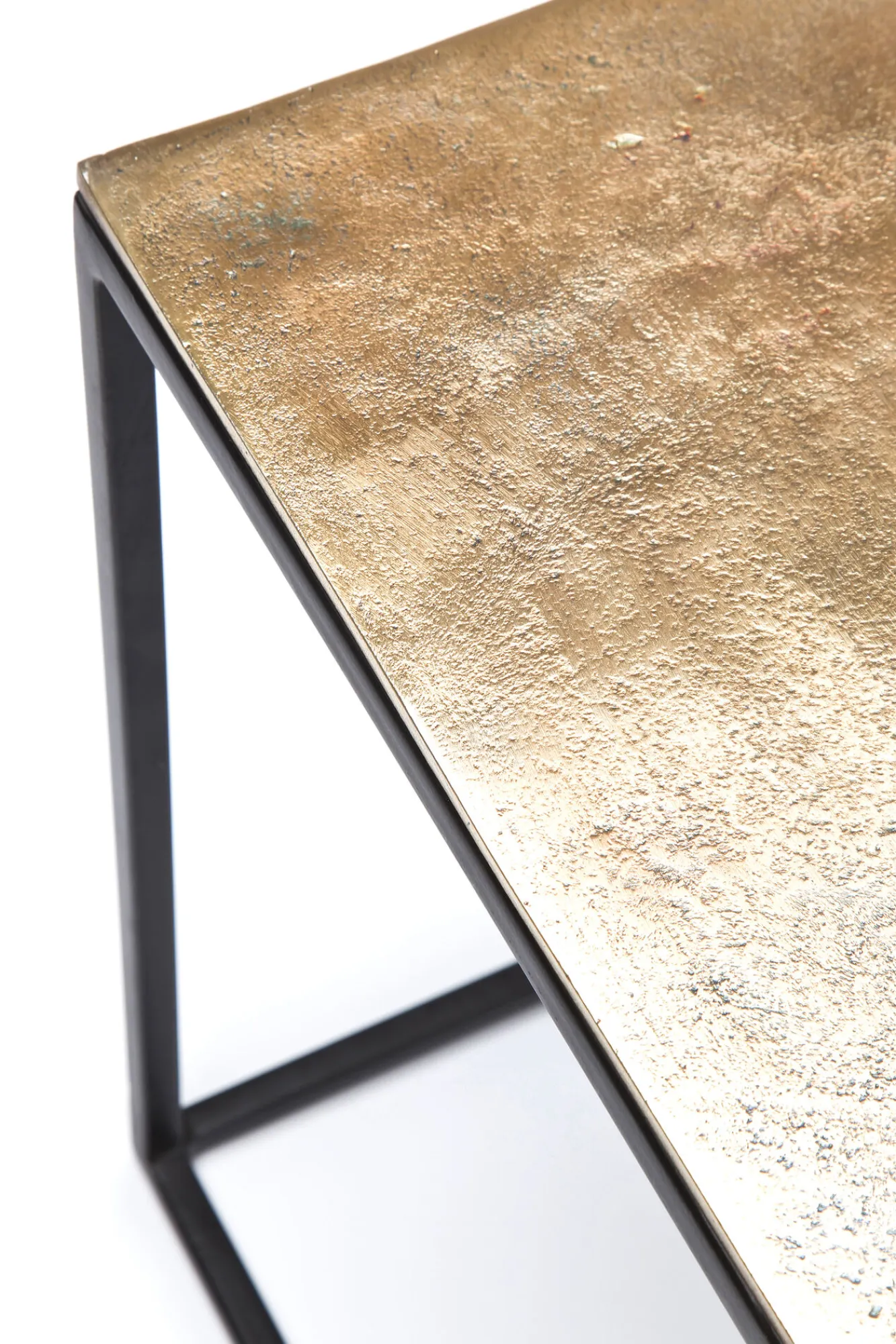 Fashion KARE Design Zestaw trzech stolików kawowych Loft Square Aluminum kolorowe - KARE